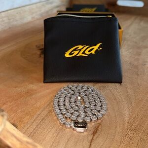 Micro Clustered Tennis Necklace in White Gold